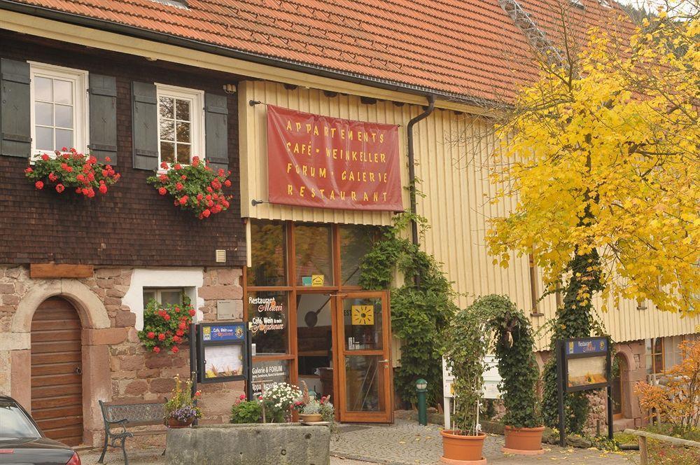 Gutshof-Hotel Waldknechtshof Baiersbronn Exterior foto